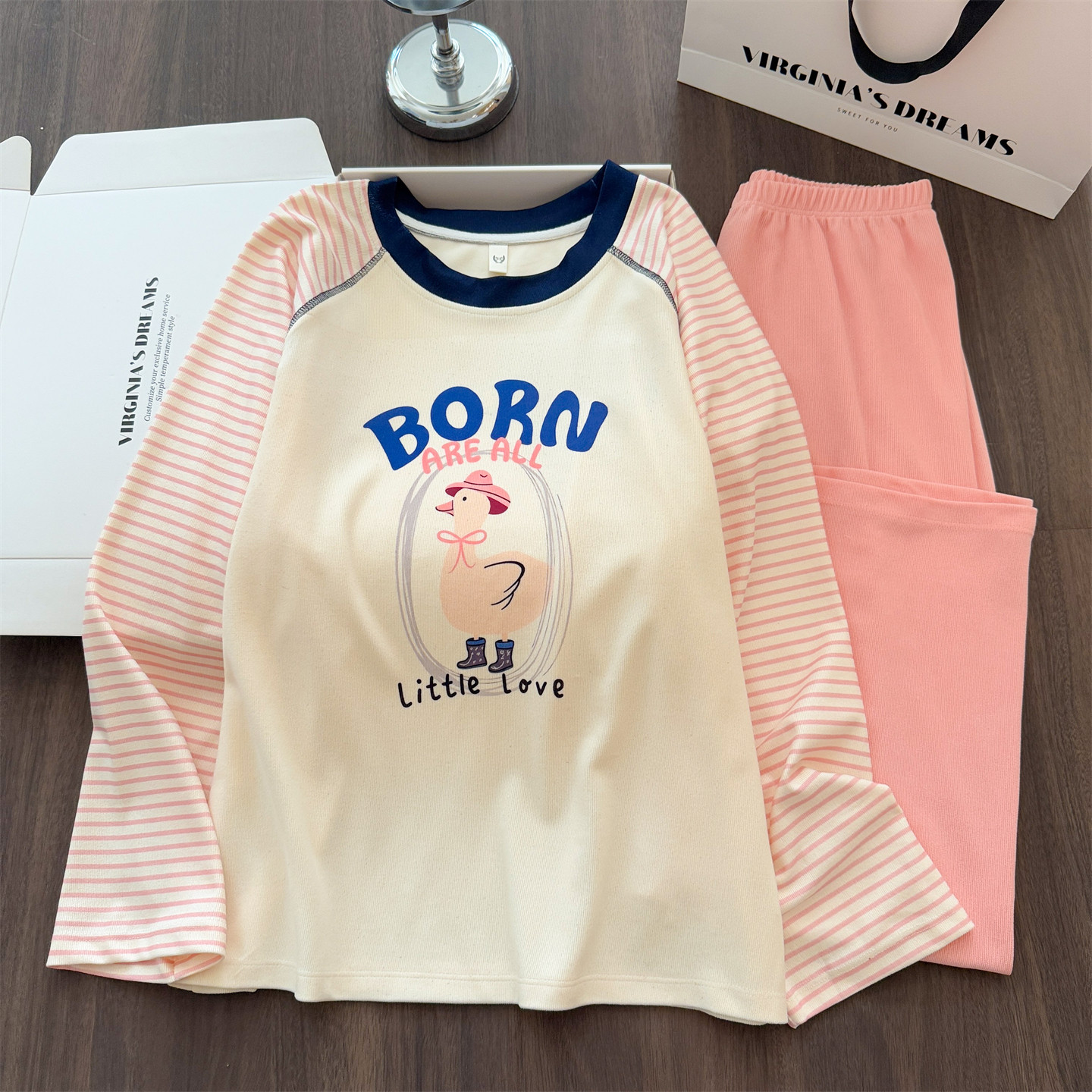 德绒睡衣女2026新款秋冬季圆领套头卡通可爱风加厚保暖家居服套装