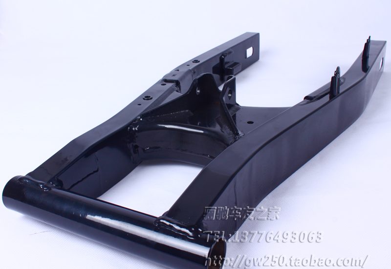 铃木GW/DL/GSX后平叉后摇架