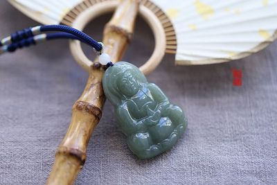 《度一切苦厄》天然新疆和田玉且末蓝细腻油润正装观音