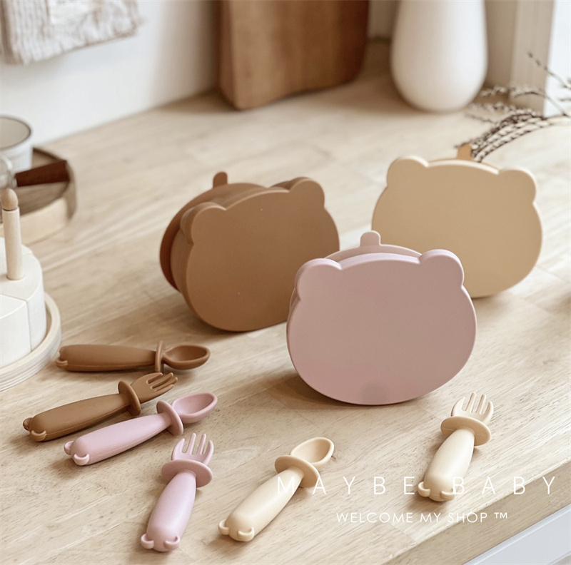 婴儿辅食碗宝宝餐盘硅胶吸盘