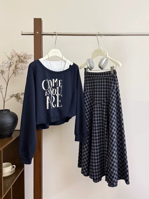 韩系新款秋季斜肩印花字母假两件套圆领卫衣女宽松休闲上衣