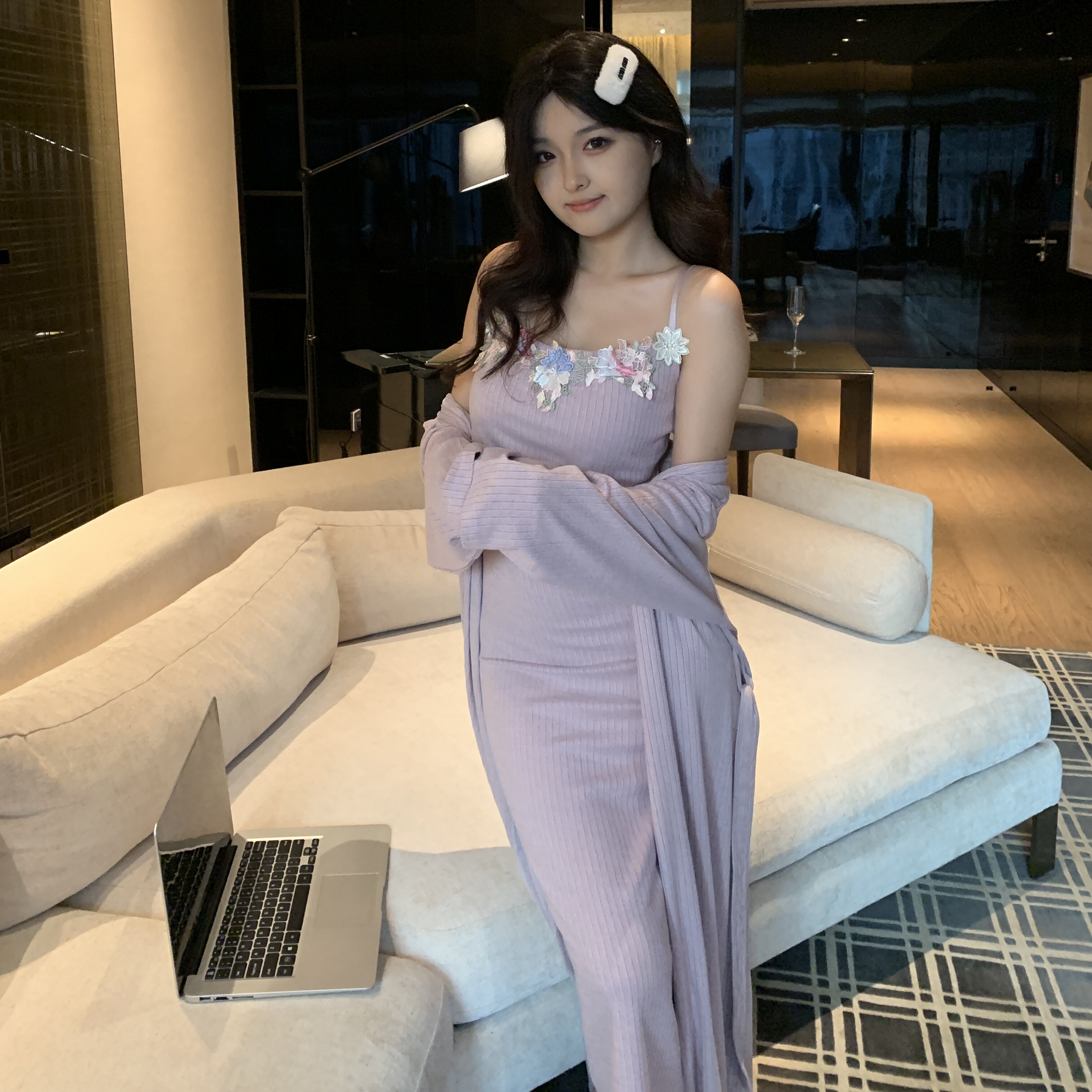 甜美纯欲风吊带睡裙女两件套新款冬季仿羊绒长睡衣裙蕾丝花边睡袍