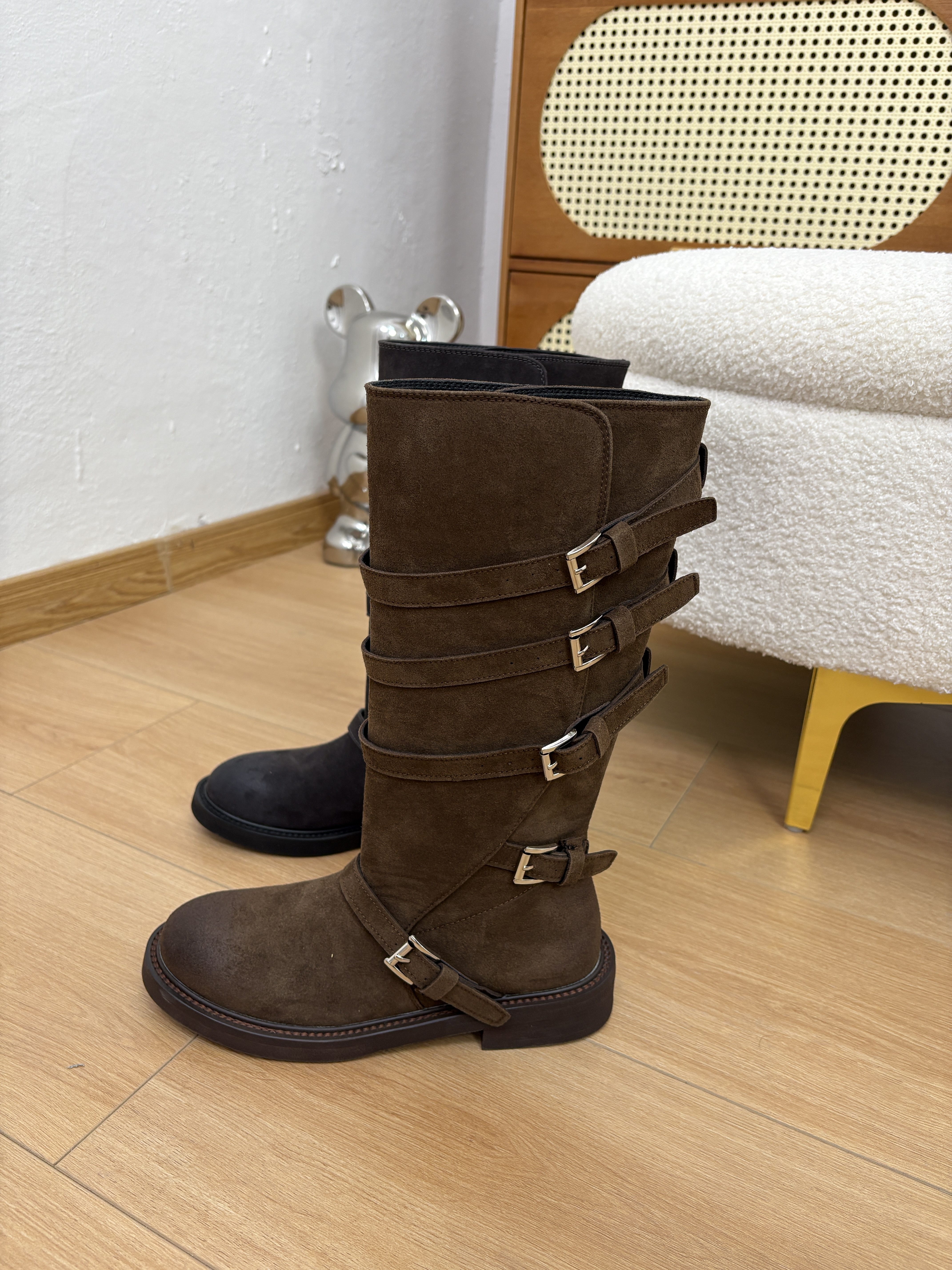 欧货真皮厚底马丁靴女复古长筒机车靴百搭休闲皮靴不过膝高筒靴