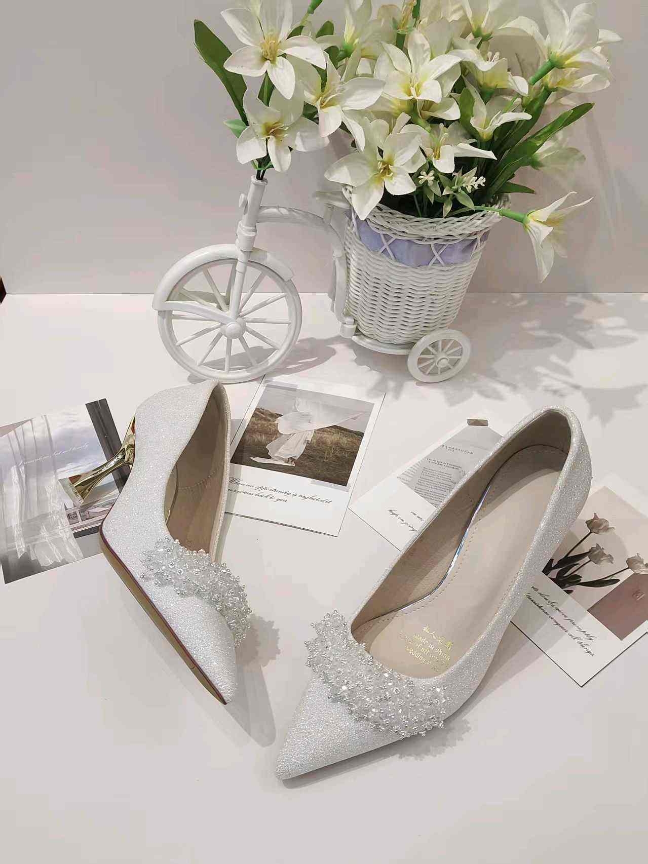 5-7公分法式银白色主婚纱照婚鞋女水钻新娘鞋公主高跟鞋礼服宴会