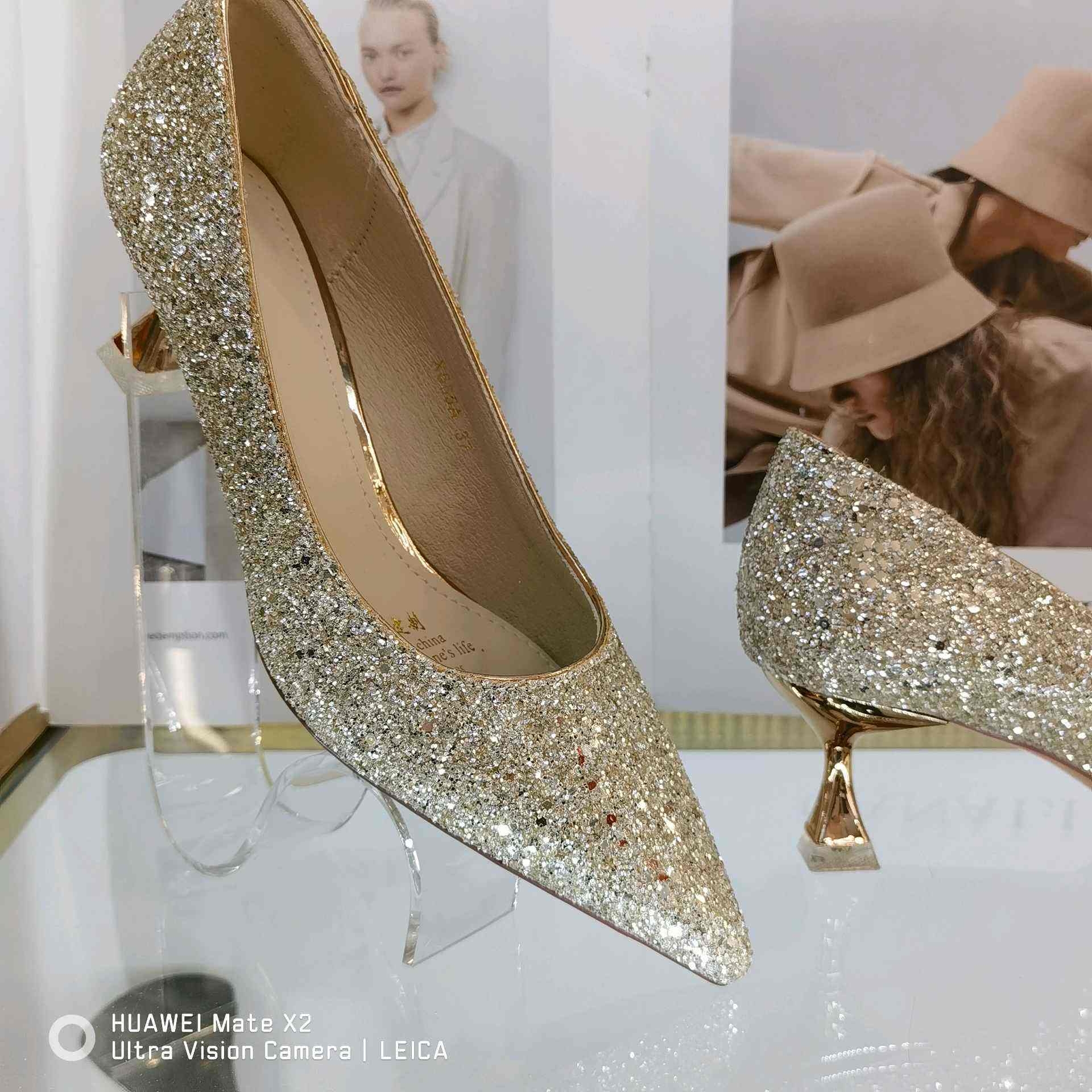 断码清仓高跟鞋婚鞋新娘鞋禾秀婚纱两穿宴会水晶鞋亮片伴娘鞋细跟