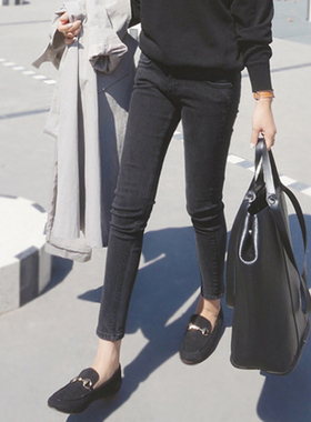 烟灰色九分裤2026年初秋新款高腰显瘦黑色小脚弹力紧身牛仔裤女