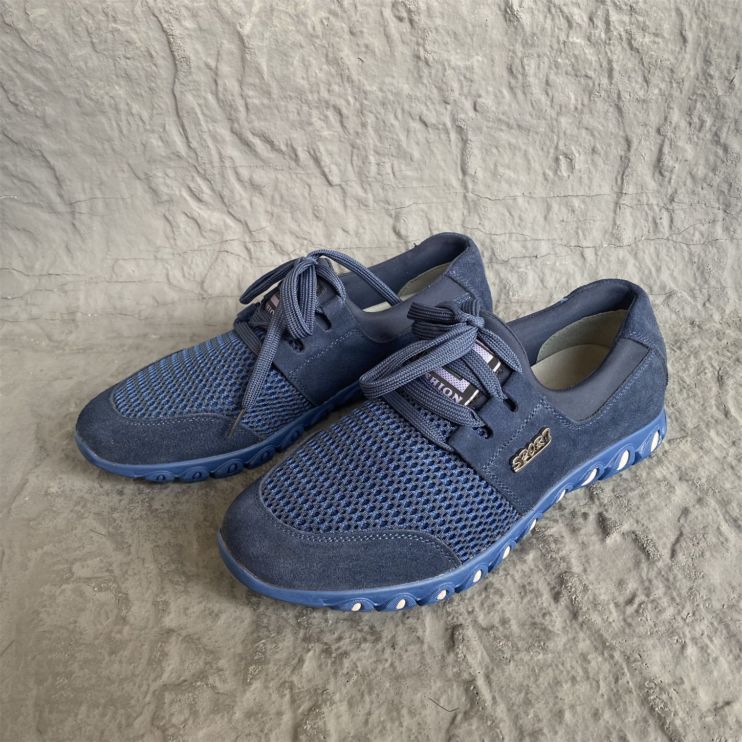 夏款真皮牛皮磨砂皮网纱舒适透气平跟圆头户外运动休闲鞋防滑40码