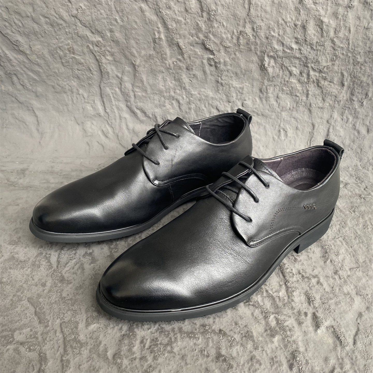 春秋新款公牛正品男鞋英伦风商务休闲尖头断码捡漏鞋真皮牛皮42码