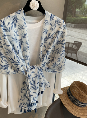 2025新款时尚百搭复古蓝白色条纹印花条纹流苏棉麻手感围巾女披肩