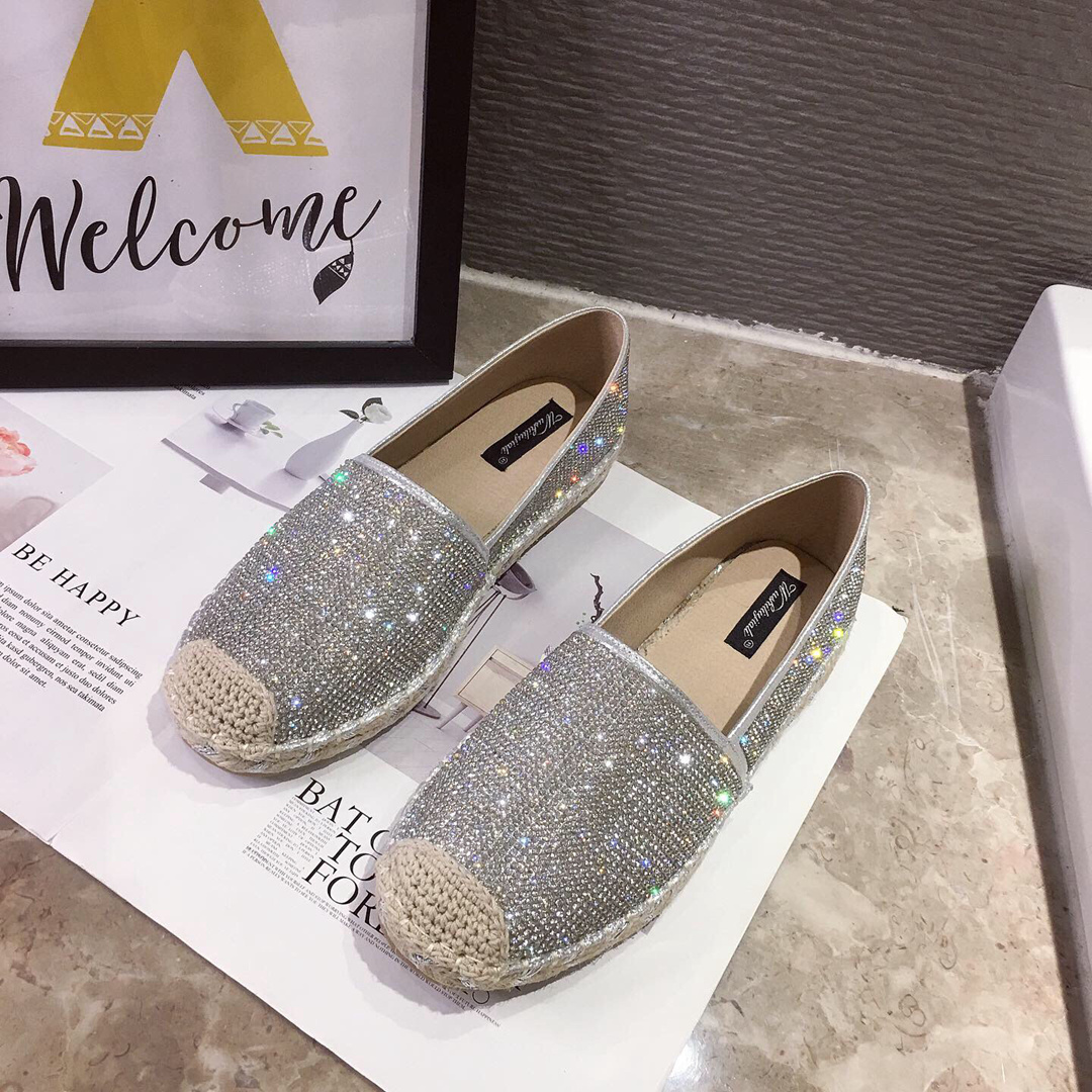 2025年秋新款小香风渔夫鞋女平底水钻单鞋女一脚蹬休闲懒人鞋子