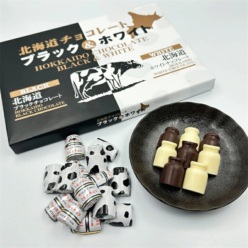 日本直邮北海道牛奶巧克力礼盒可爱包装甜巧克力白巧混合 40枚/盒