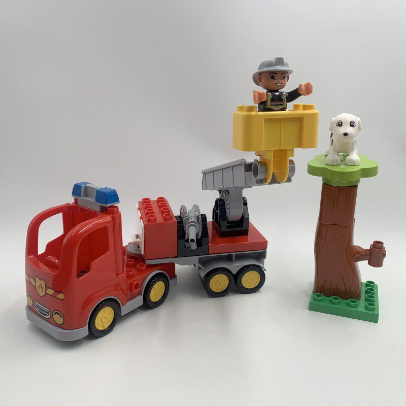 兼容件大颗粒积木配件散件消防救助流浪狗云梯车交通场景拼装