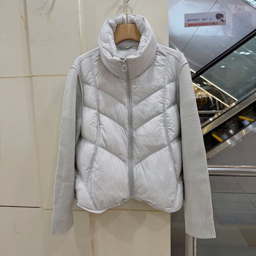 6219欧货韩版洋气立领罗纹针织拼接袖90鸭绒保暖羽绒服外套2026冬