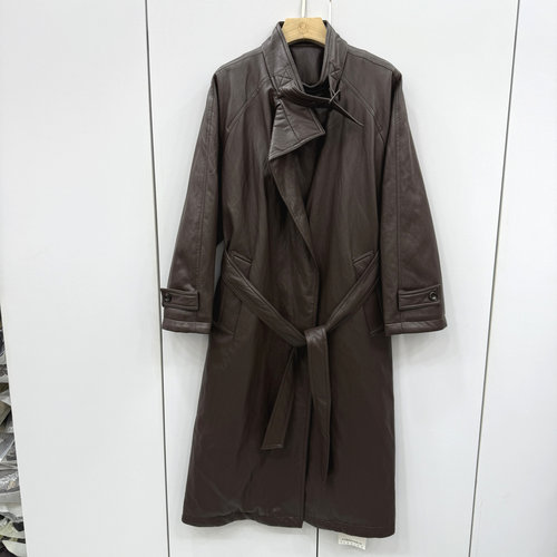 艾熹尔AXR25-311欧洲站25冬时尚立领长款PU皮风衣收腰系带羽绒服