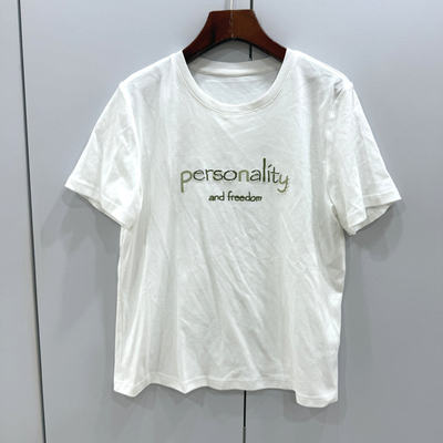 68875欧洲站2026春夏时尚钉珠字母刺绣花减龄休闲圆领短袖T恤上衣