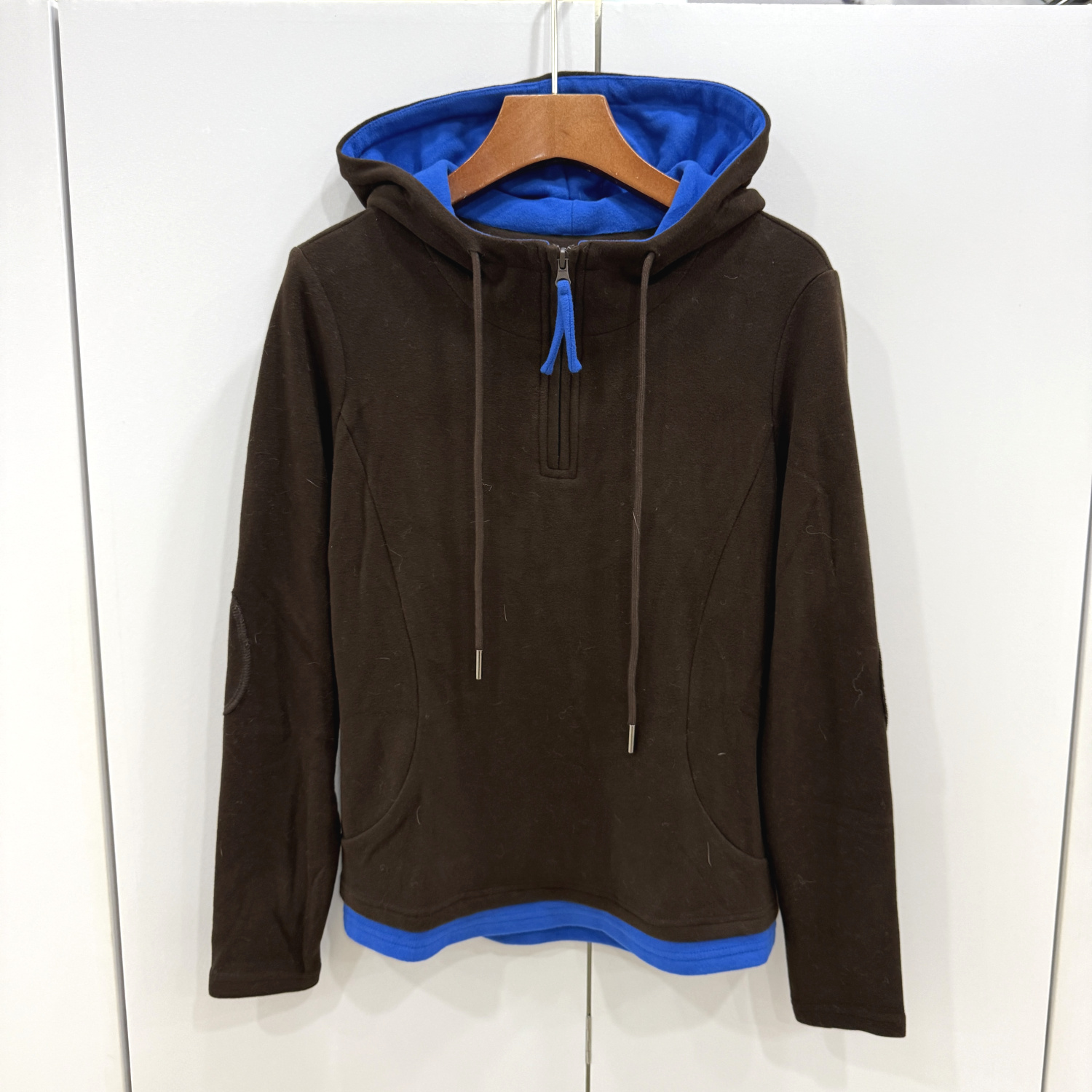 DW166欧洲站25秋冬时尚飘带撞色边拉链连帽磨毛加绒减龄卫衣上衣