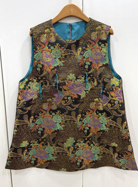 26786欧洲站2026春轻奢圆领复古人丝提花盘扣两侧开叉国风马甲女