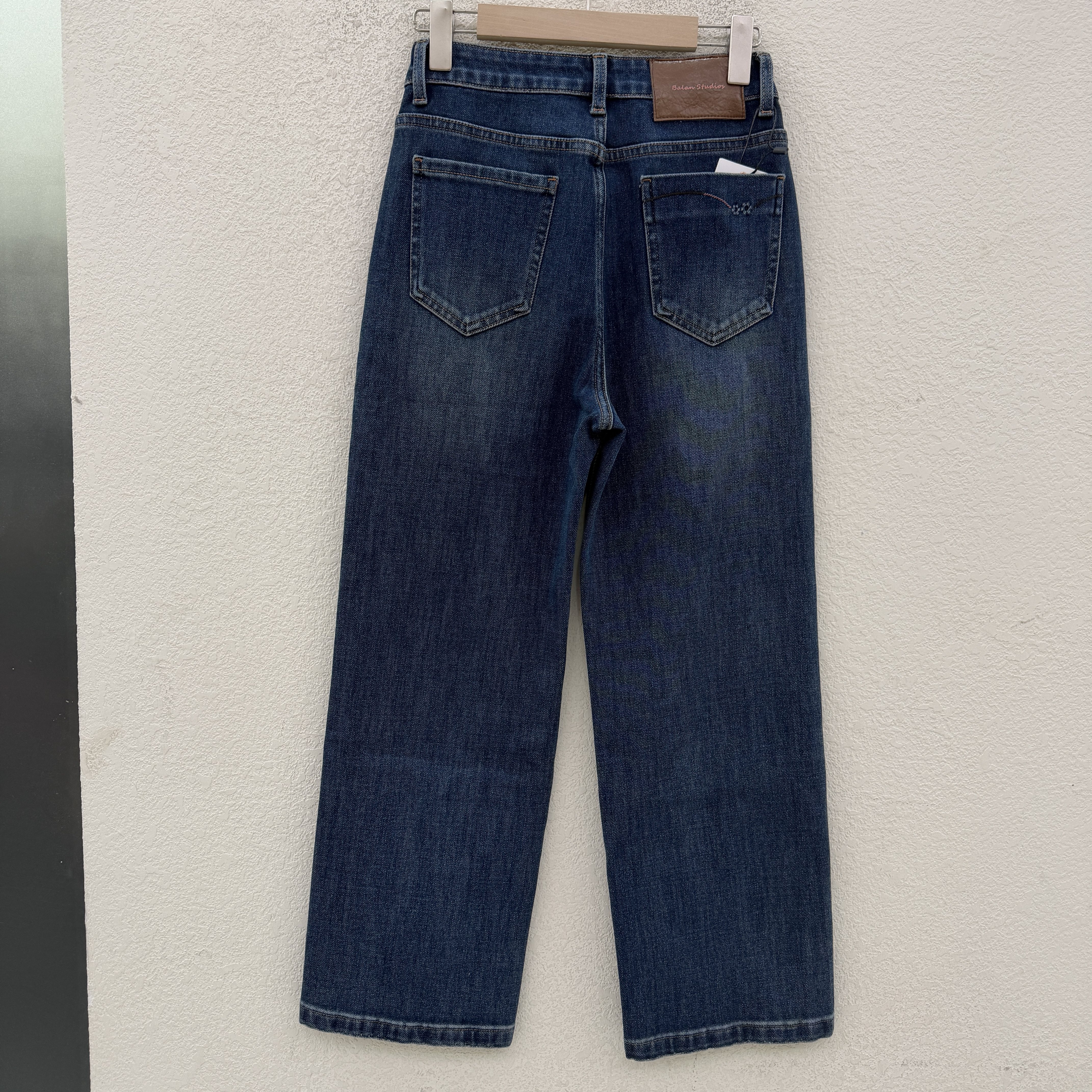 秋Q FASHION JEANS佐拿 芭度玄风9766显瘦窄版直筒牛仔裤女法棍裤