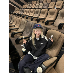 复古三条杠字母刺绣立领冲锋夹克外套男女宽松休闲开衫 美式 JMJ