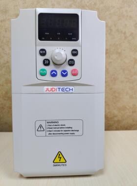 现货国产变频器4.0KW三相380V全新JUDITech变频器J议价
