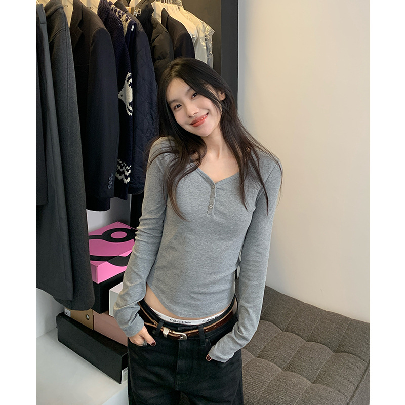 楠涛亨利领正肩长袖t恤女士秋冬甜辣短款打底衫内搭修身显瘦上衣
