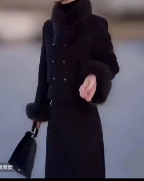 新款小众高端时髦毛袖收腰沙漏修身呢子大衣毛呢外套+围脖25130