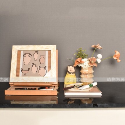 屿物为居 现代轻奢样板间女儿房儿童房画画绘画主题颜料画板花艺