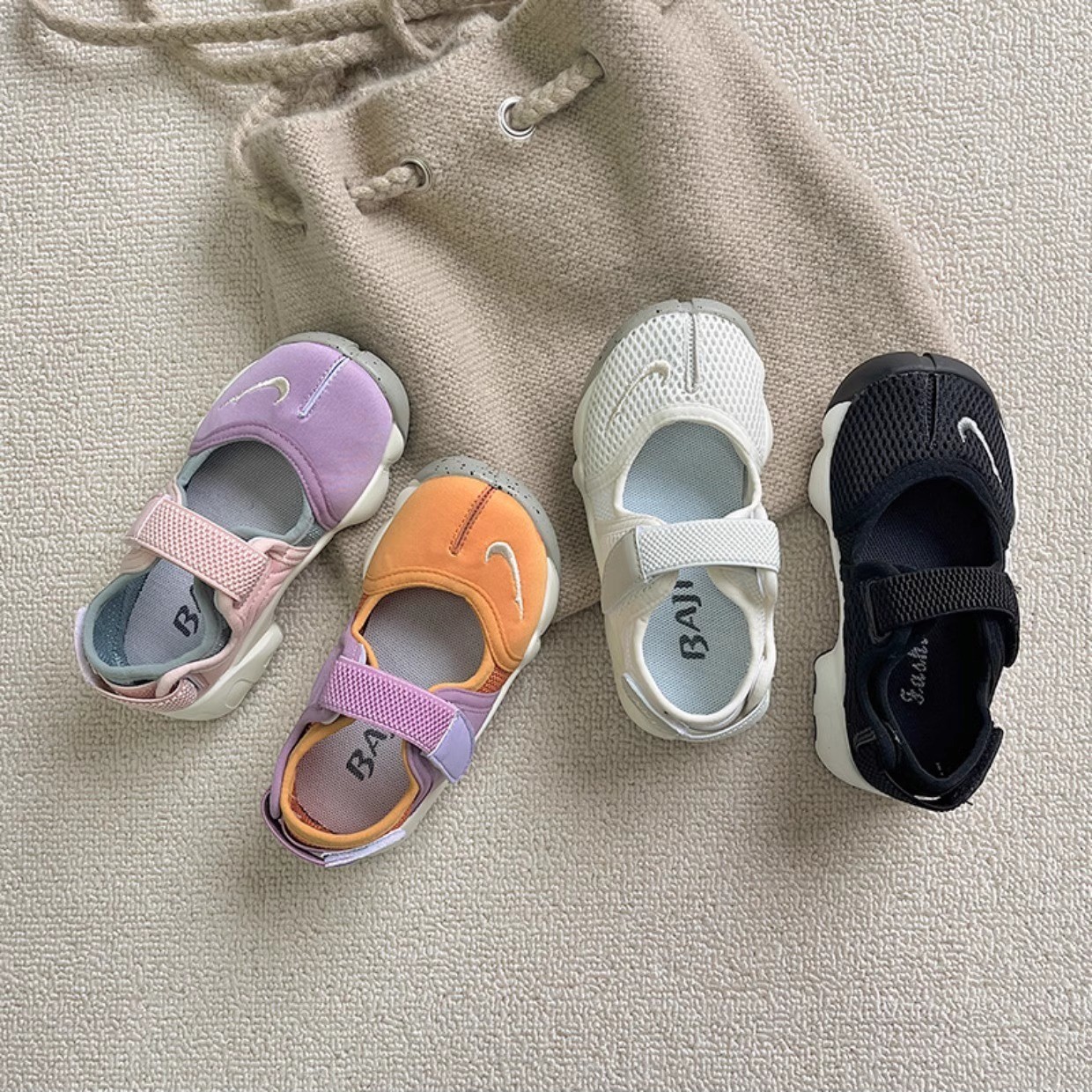 儿童运动鞋夏季新款童鞋男童软底透气网面鞋女童半凉鞋