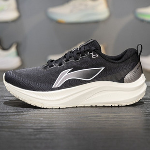 李宁赤兔8女子跑步鞋2025冬季新款反光轻量竞速训练跑鞋ARPV014