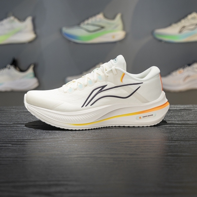 李宁越影5跑步鞋男子2025新款反光回弹透气缓震保护跑鞋ARHV015