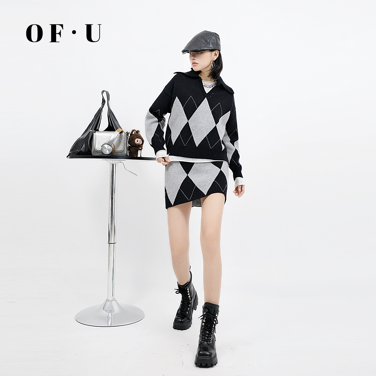 高级感撞色菱形格毛衣短裙两件套