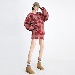 女秋冬慵懒针织上衣包臀裙两件套 U新年氛围感红色格子毛衣套装