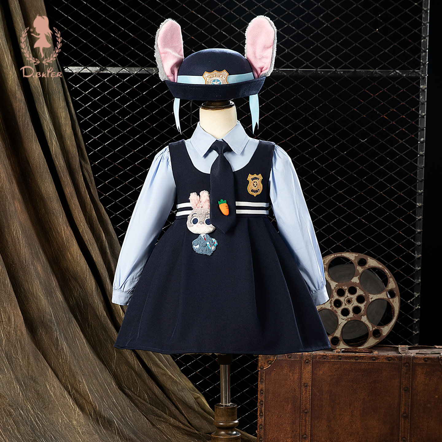 DO.CAT女童兔子警官公主裙子