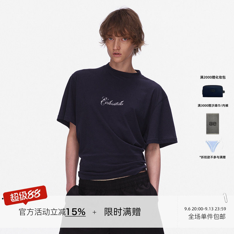 ECHOADE软糯清爽 宽松袖口收腰设计手绘logo印花纸片人短袖T恤图片