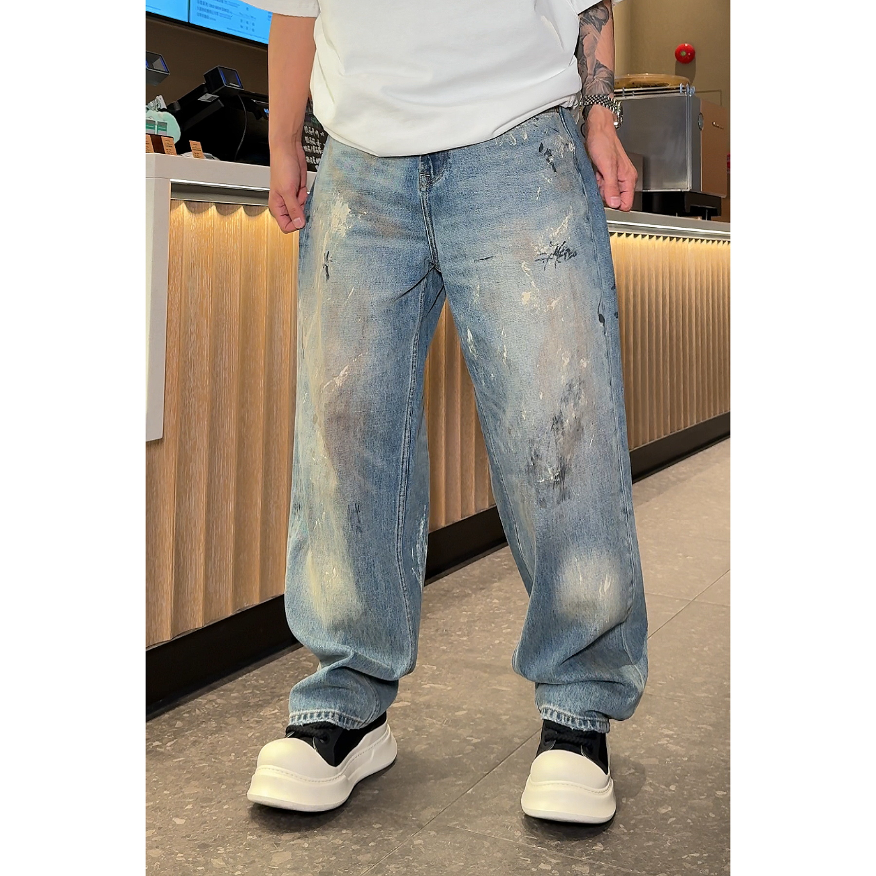 13001春季新款男士休闲牛仔裤男青年潮流手绘泼墨复古直筒裤微阔