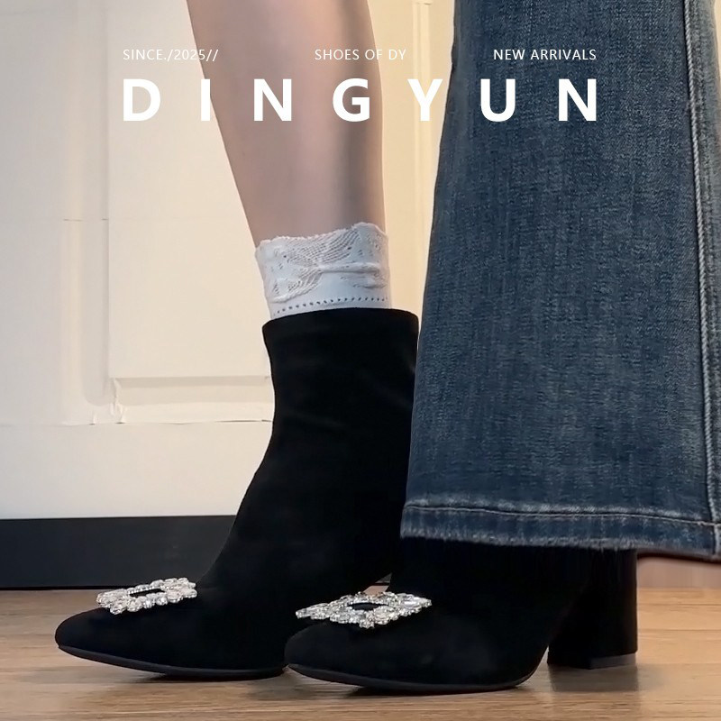 经典百搭气质高级感瘦瘦靴小个子