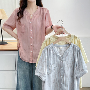女装 夏季 衬衫 胖mm200斤时尚 上衣 大码 半开v领宽松休闲短袖 2025新款