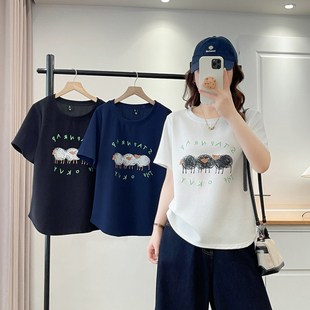 上衣 200斤减龄小羊印花遮肚子显瘦短袖 胖mm正肩t恤女2026新款 大码