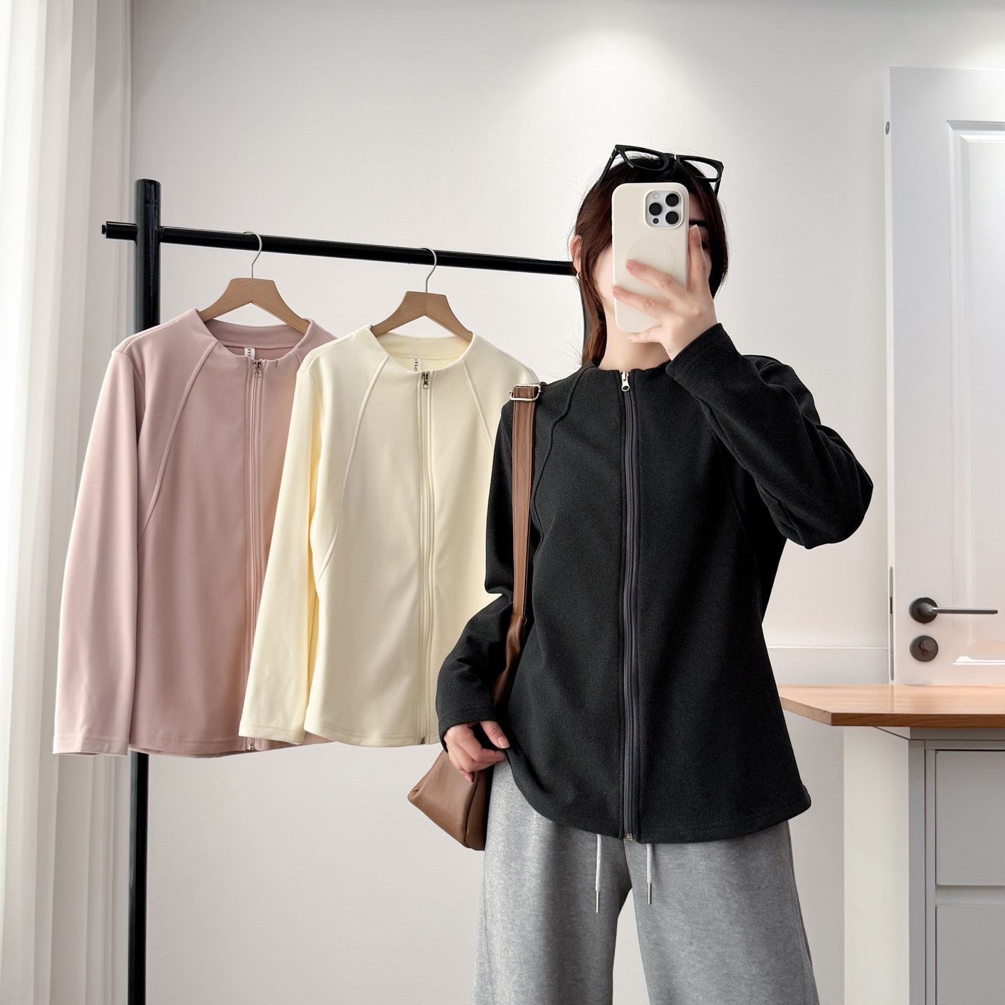 正肩卫衣女大码发热绒保暖打底衫