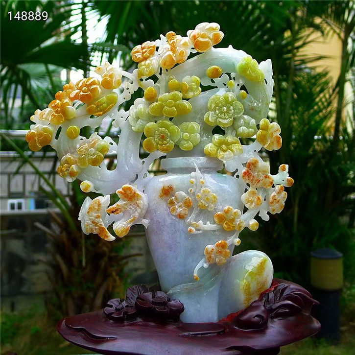 缅甸天然翡翠A货老坑种 精雕花瓶梅花摆件 配证书