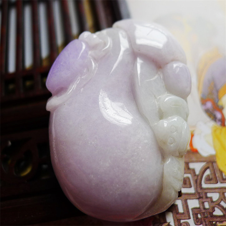天然翡翠A货老坑种精雕紫罗兰福瓜吊坠配证书