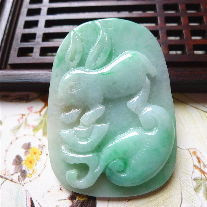 如意天然老坑种配鉴定证书玉兔
