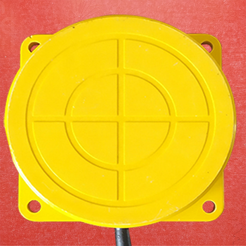 IP68防水圆饼FRT210E120Nt电子无触点接近感应开关4线npn常开常闭