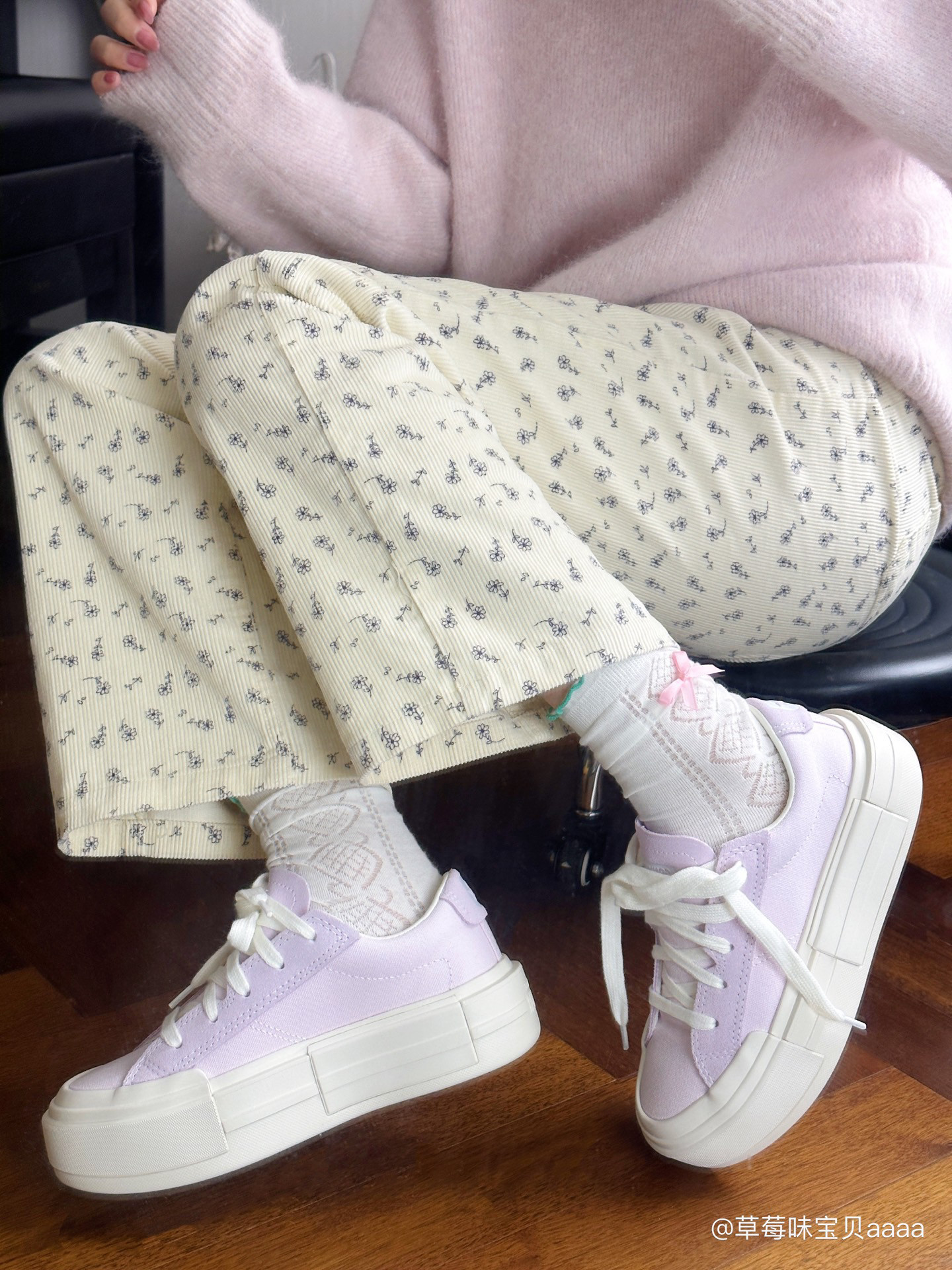 Converse匡威 UU 浅粉色拼接厚底增高低帮轻便休闲帆布鞋 A09841C图片