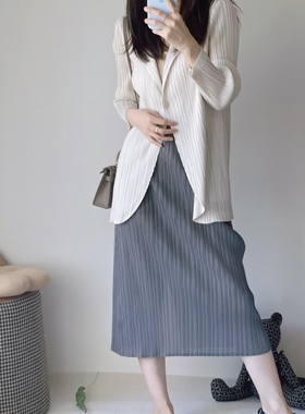 TVTV 性价比之选！褶皱基础一粒扣白色西装外套开衫上衣风衣