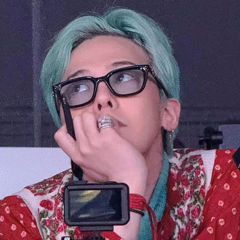 权志龙同款复古方形蓝色太阳眼镜