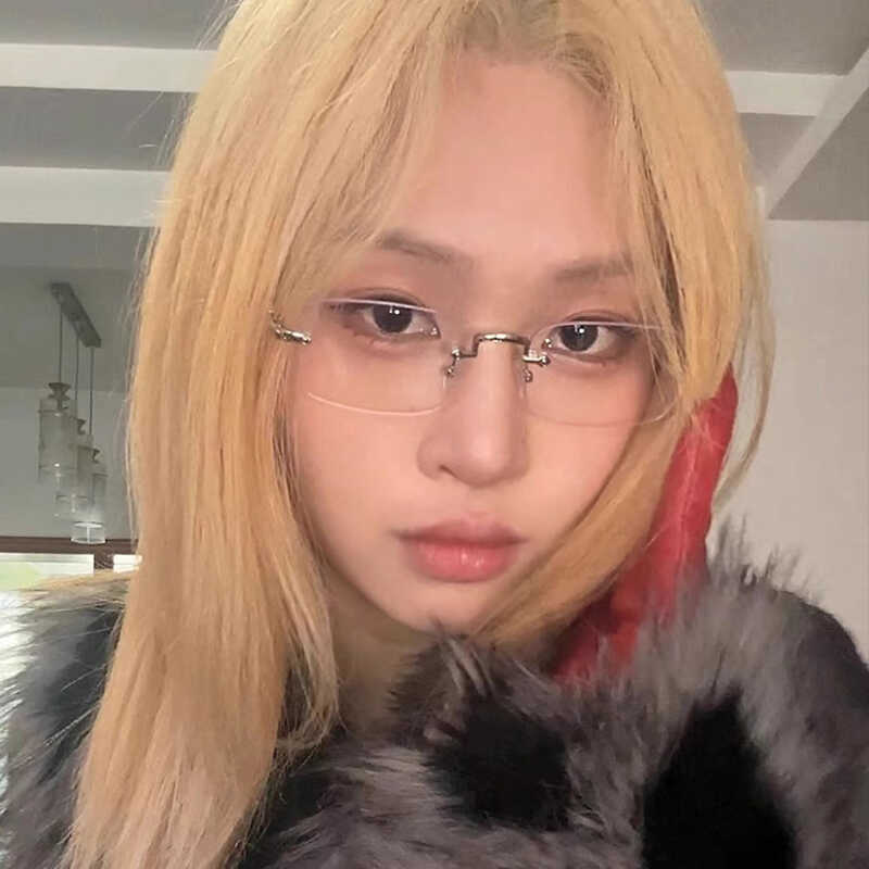 防蓝光日系无框纯欲风素颜平光镜