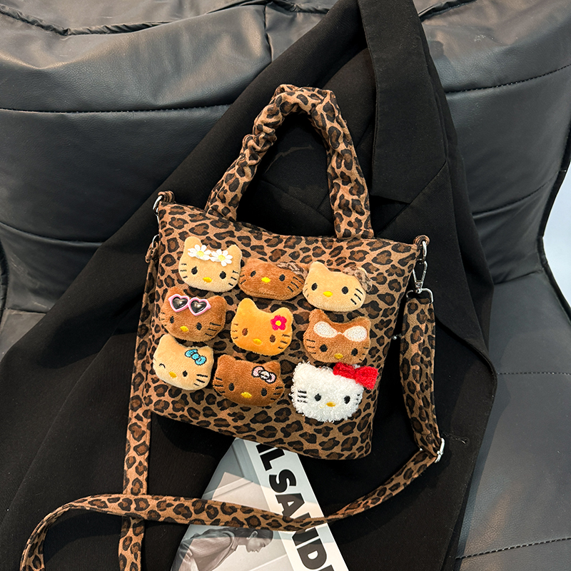 超火小众豹纹包包女2025新款