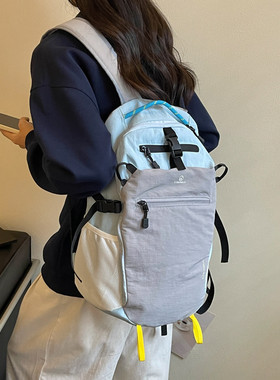 大容量学院风背包学生上课书包