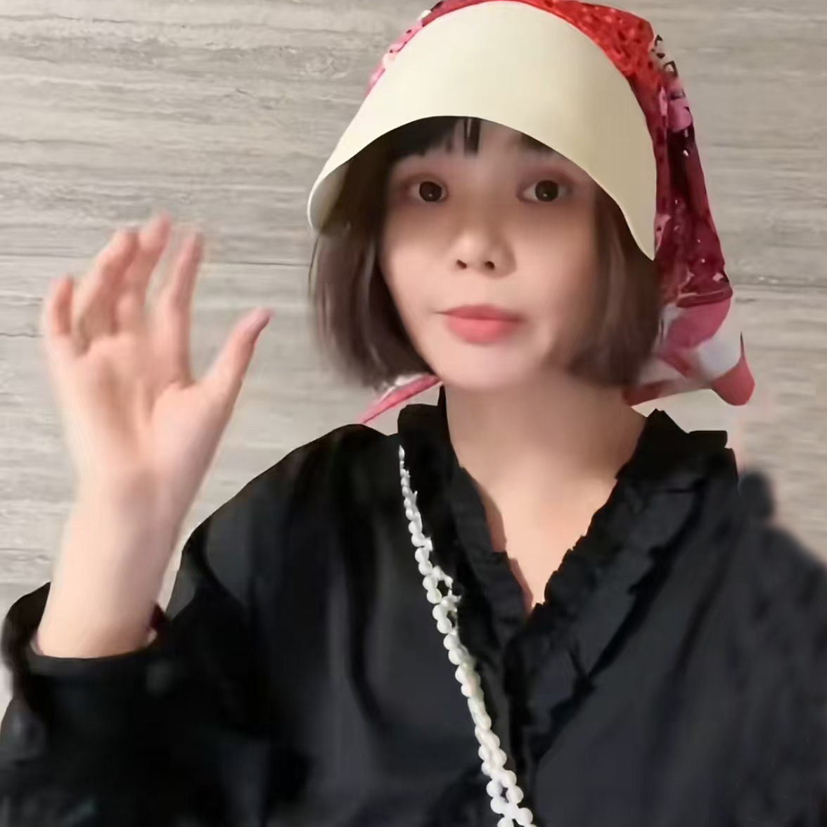 日本2025新款CA4防晒帽女草帽子遮阳帽夏花朵刺绣三角头巾包头帽